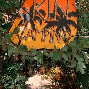 Hostel Kin And