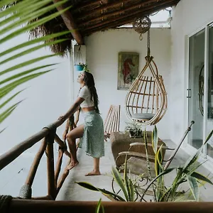 hotel-nicte-ha-tulum.allrivieramayahotels.com/