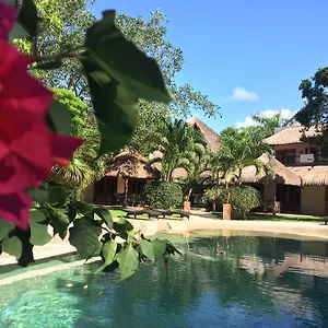 https://la-villa-mexicana-by-diving-prestige.allrivieramayahotels.com