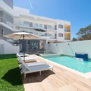 Heaven Apartahotel